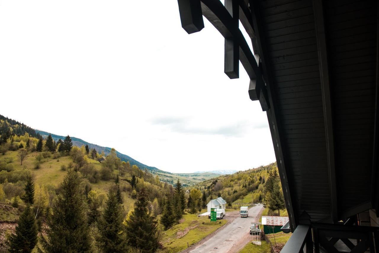 Chalet Carpat Dream Синевир Екстериор снимка